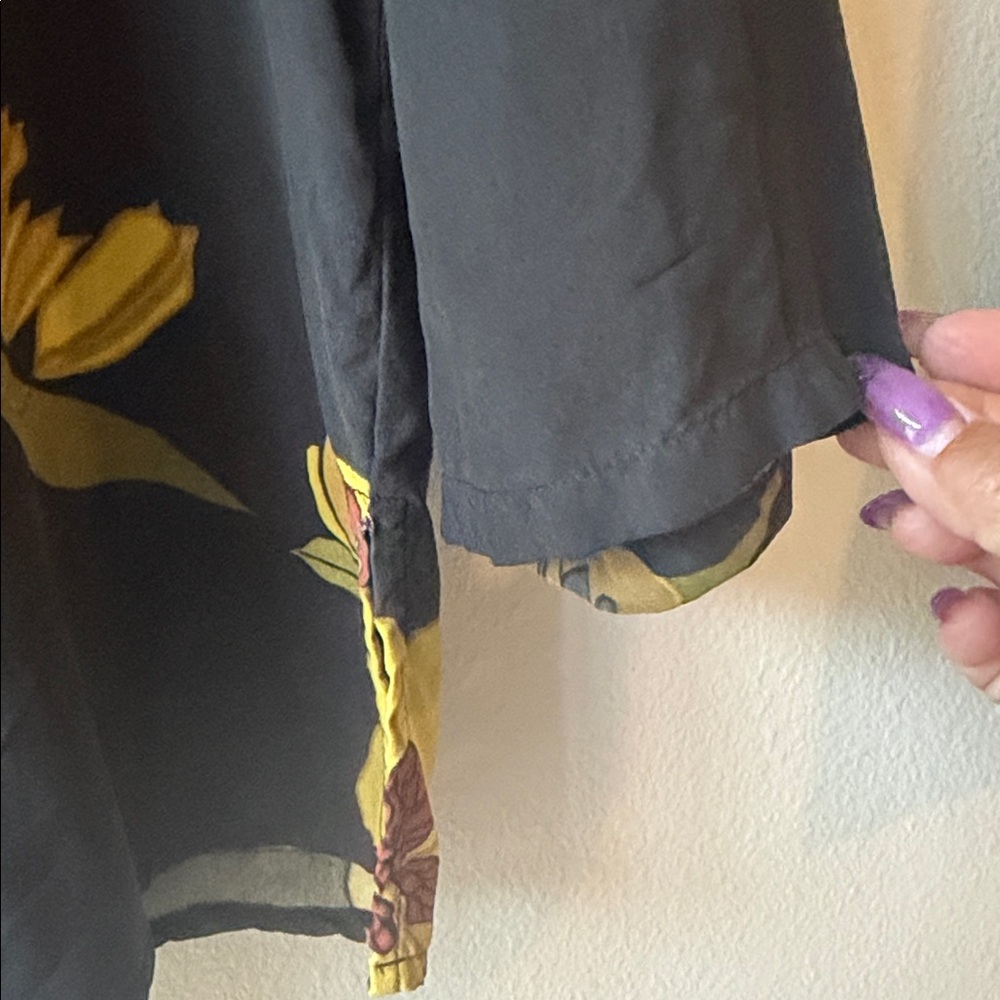 Citron Black Floral Button Down Shirt - Picture 5 of 6